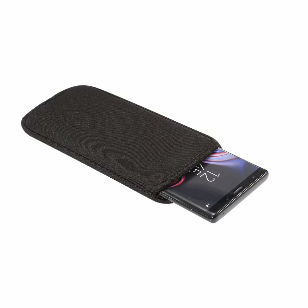 Universal Neoprene Phone Bag C - Realme C67 ulasan dan harga